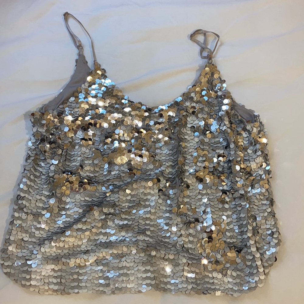 Color changing Sequin top
